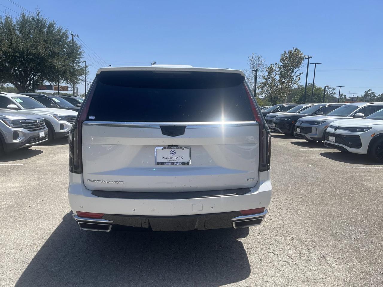 2022 Cadillac Escalade Premium Luxury Platinum San Antonio TX
