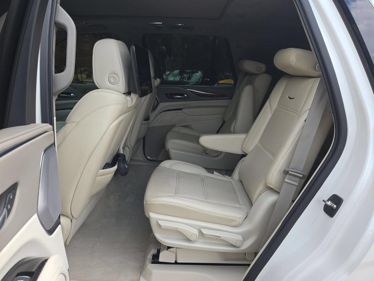 2022 Cadillac Escalade Premium Luxury Platinum San Antonio TX