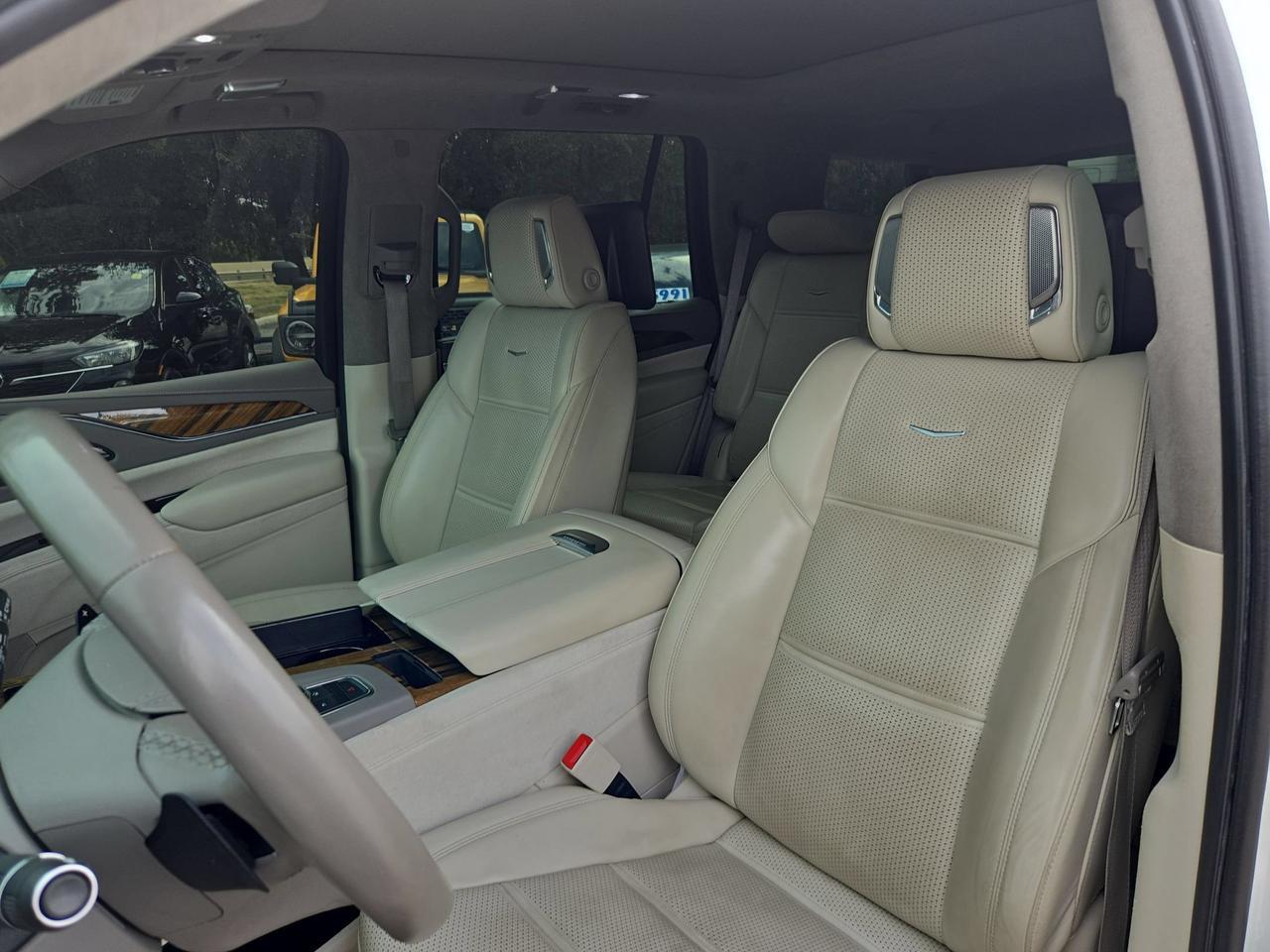 2022 Cadillac Escalade Premium Luxury Platinum San Antonio TX