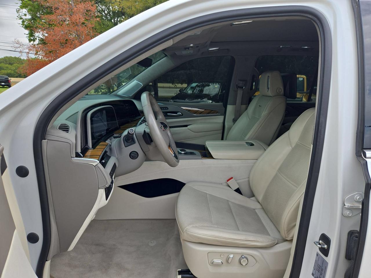 2022 Cadillac Escalade Premium Luxury Platinum San Antonio TX