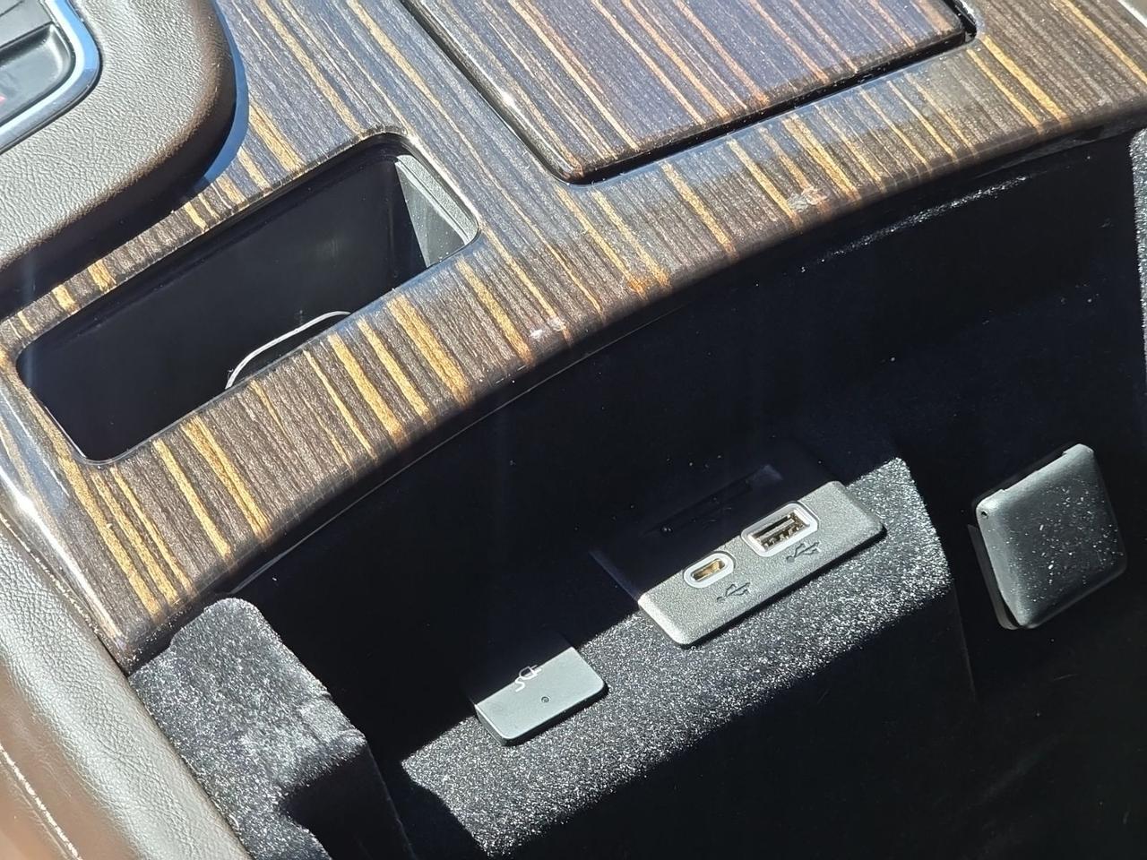 2022 Cadillac Escalade Premium Luxury Fredericksburg VA