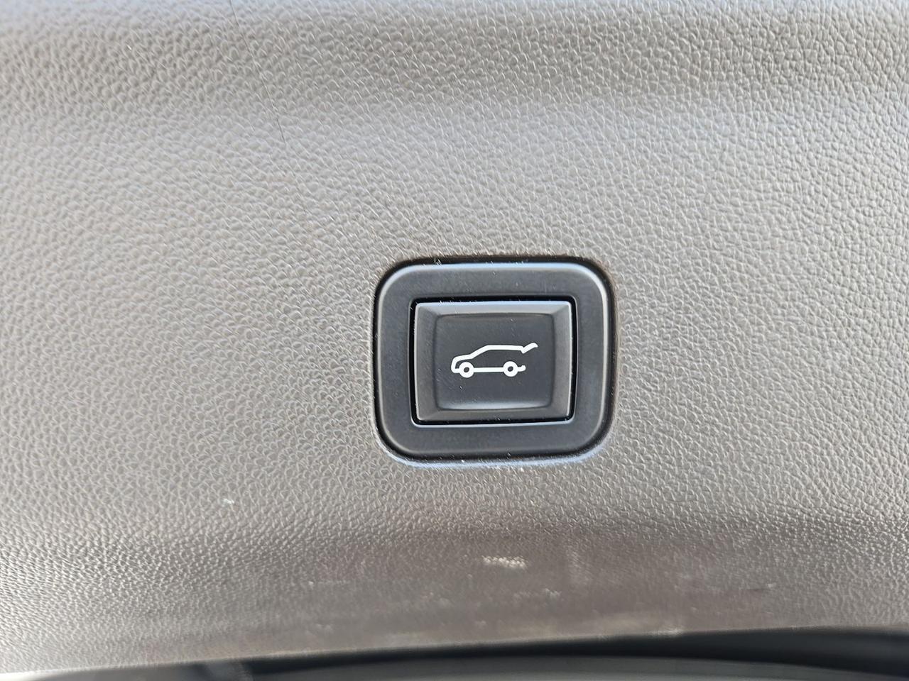 2022 Cadillac Escalade Premium Luxury Fredericksburg VA