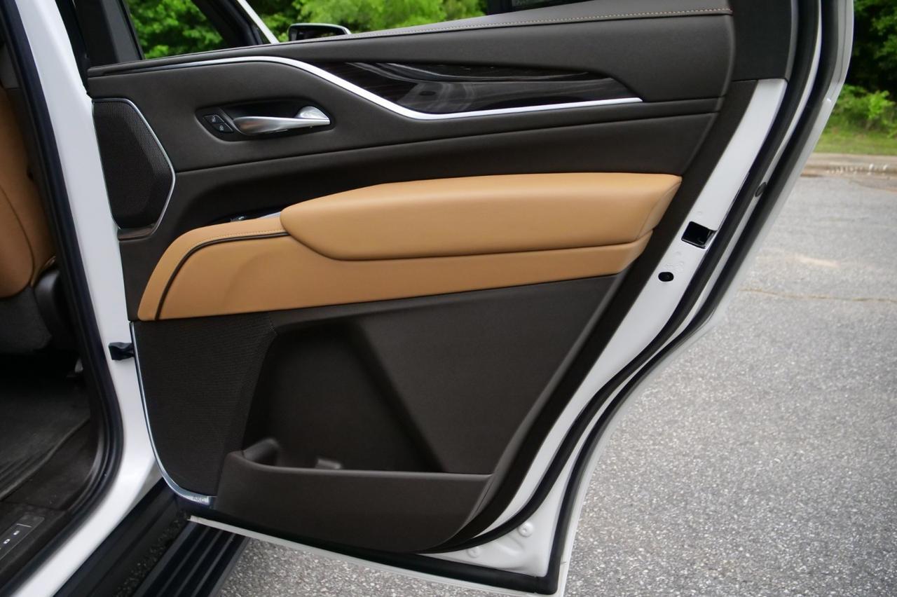 2022 Cadillac Escalade Sport 4WD / Touring Package / Night Vision! Lincolnton NC