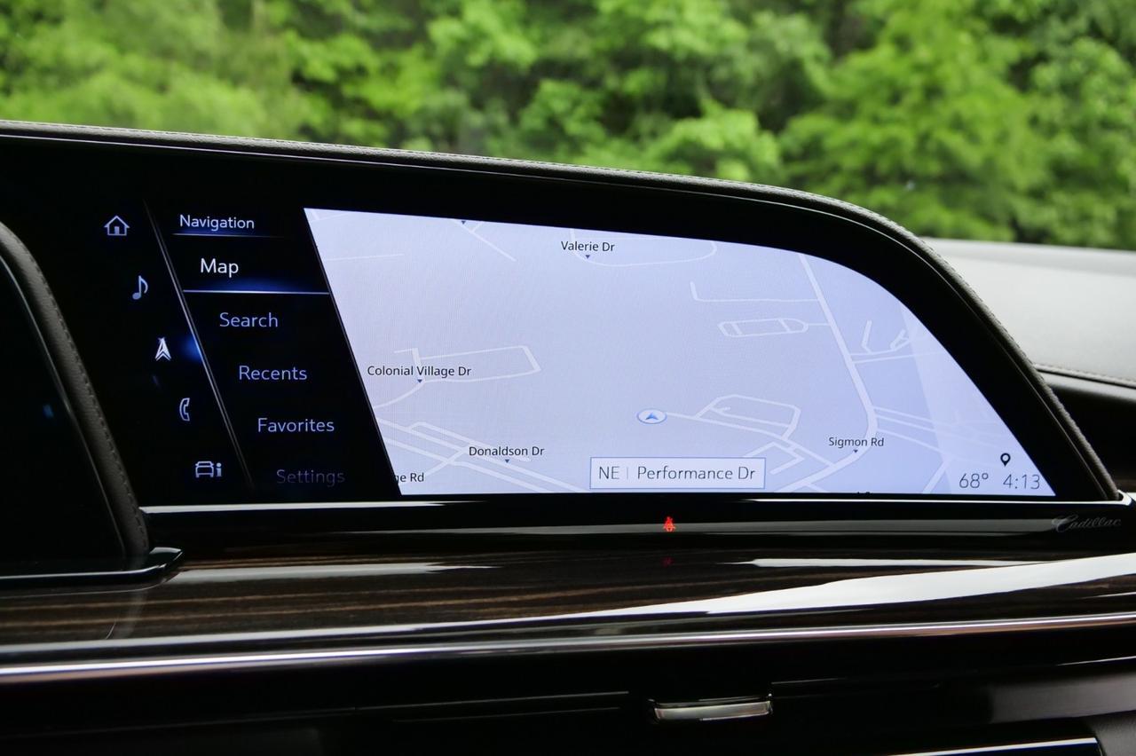 2022 Cadillac Escalade Sport 4WD / Touring Package / Night Vision! Lincolnton NC