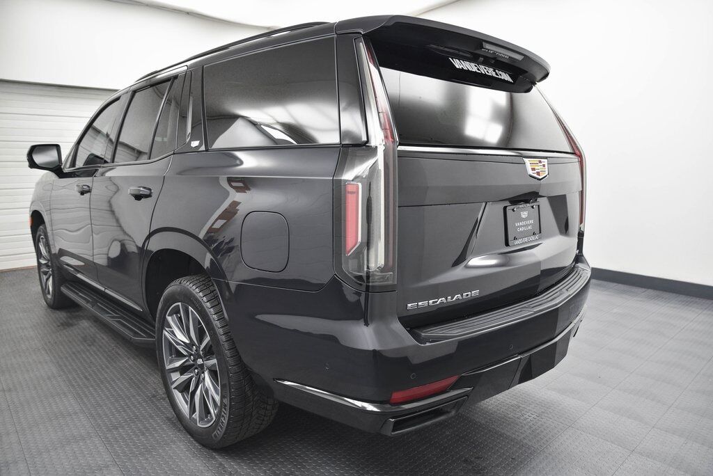 2022 Cadillac Escalade Sport AKRON OH