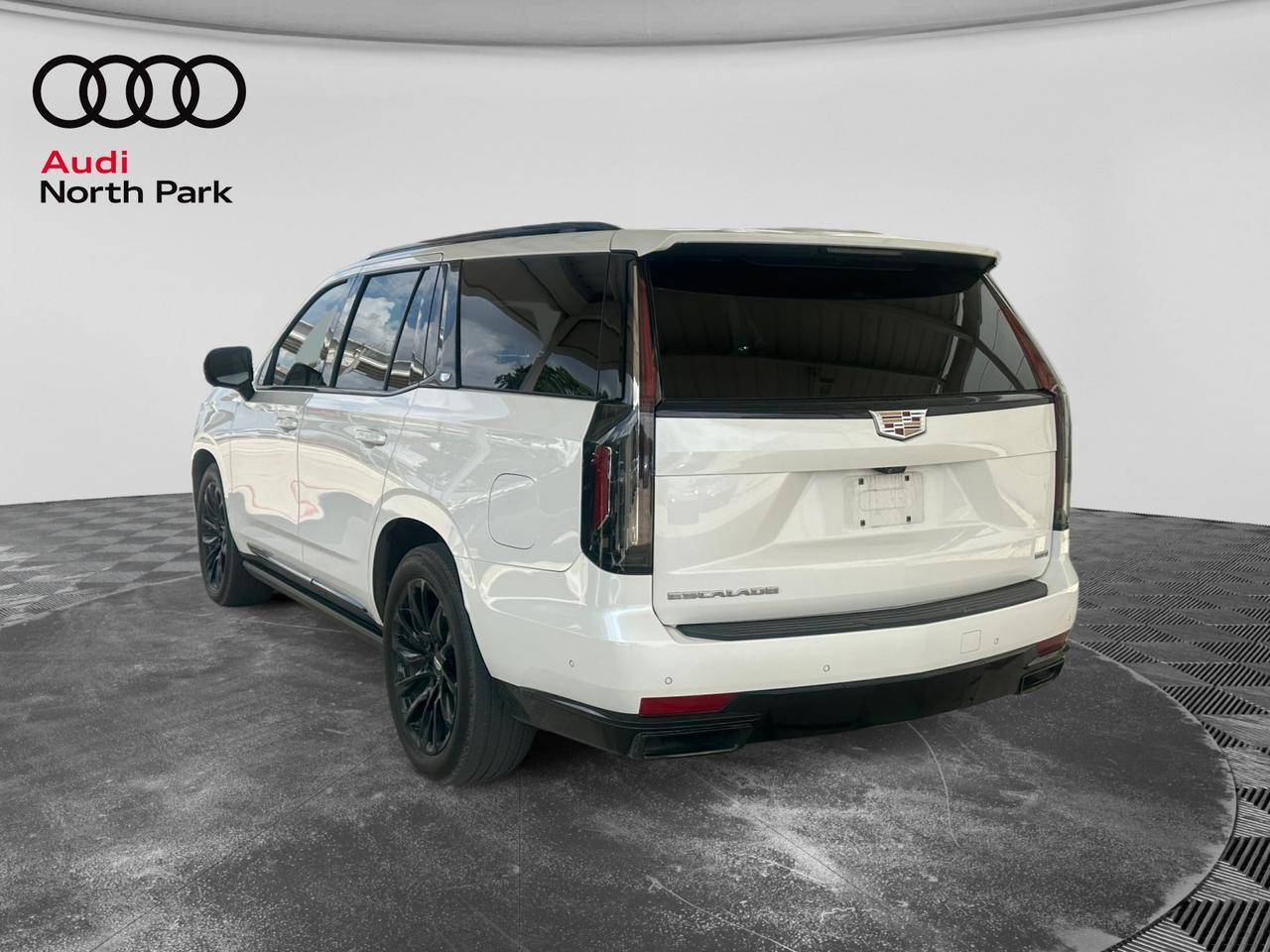 2022 Cadillac Escalade Sport