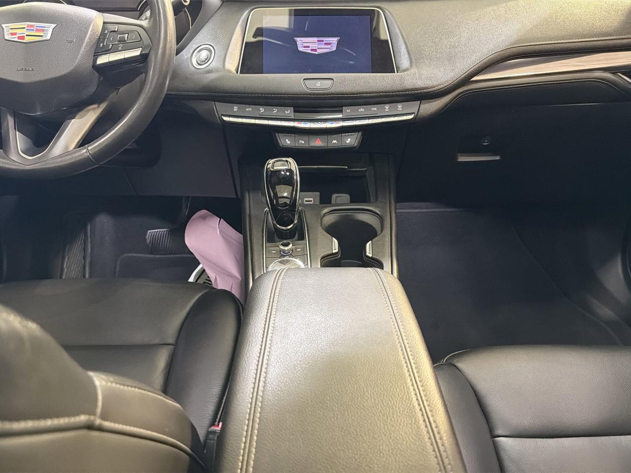 2022 Cadillac XT4 AWD Luxury San Antonio TX