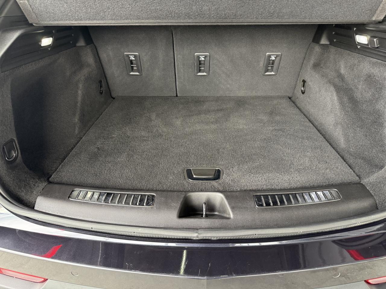 2022 Cadillac XT4 AWD Premium Luxury Knoxville TN