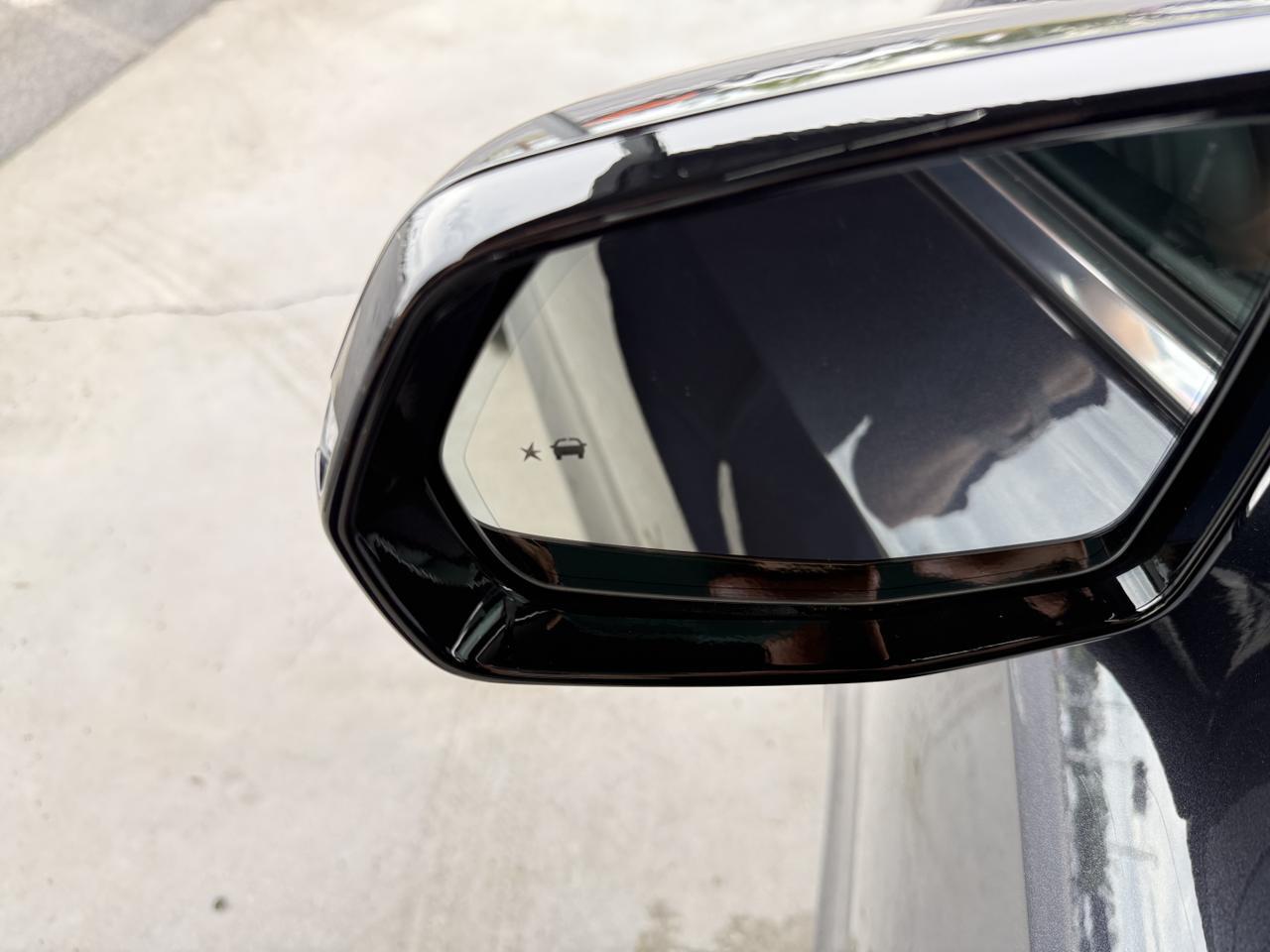 2022 Cadillac XT4 AWD Premium Luxury Knoxville TN
