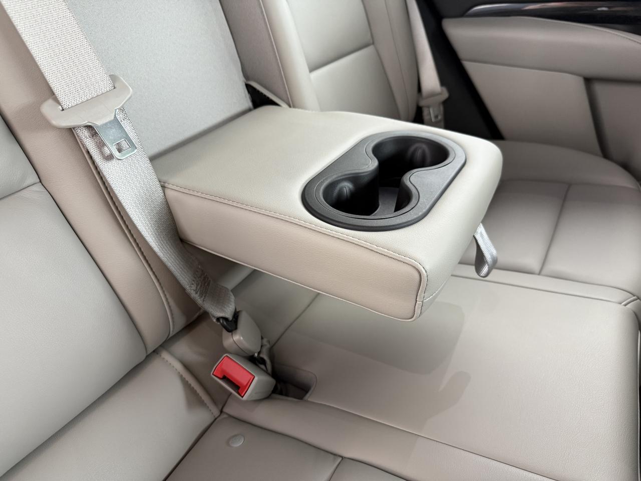 2022 Cadillac XT4 Premium Luxury photo 35