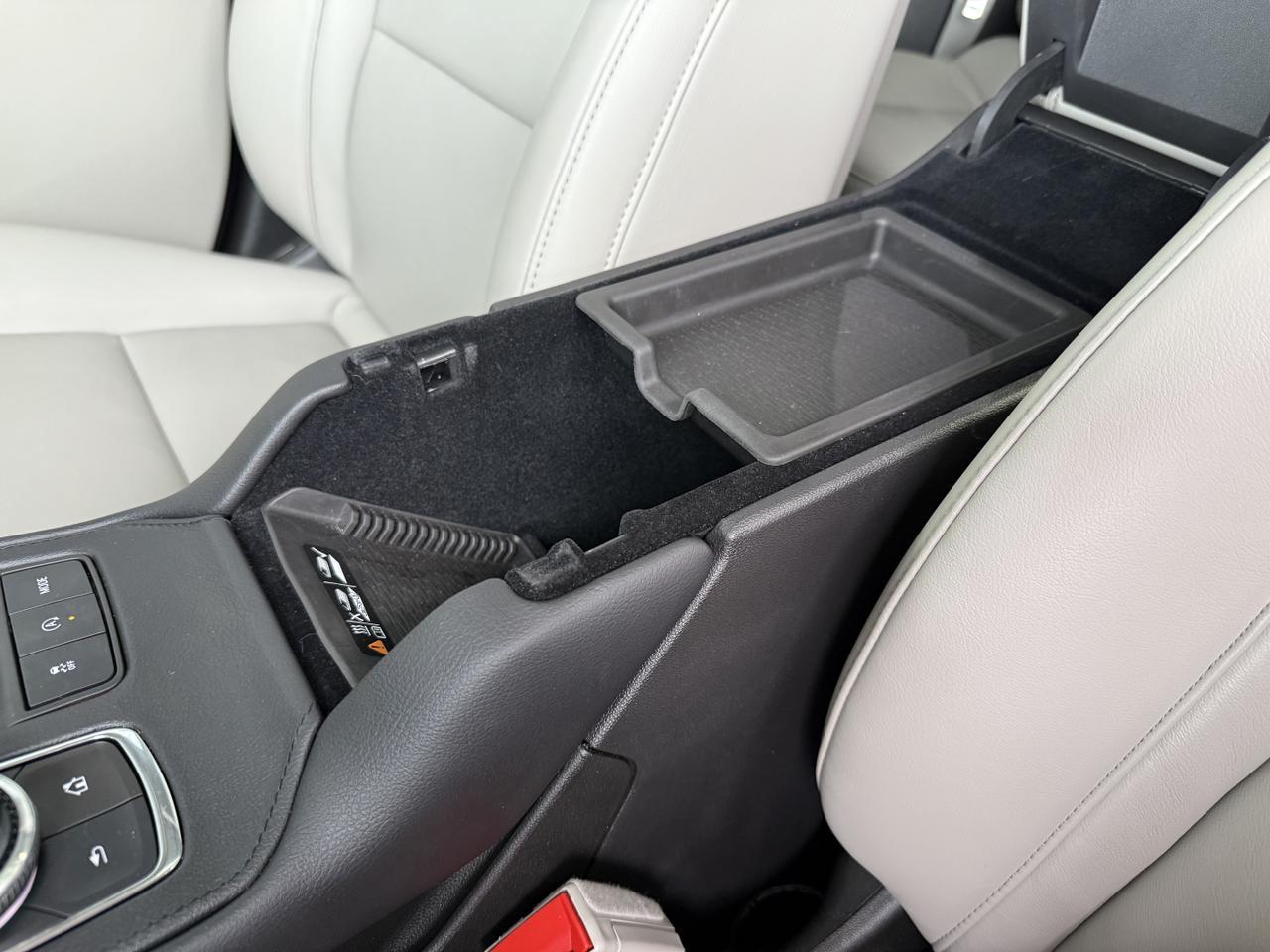 2022 Cadillac XT4 Premium Luxury photo 22