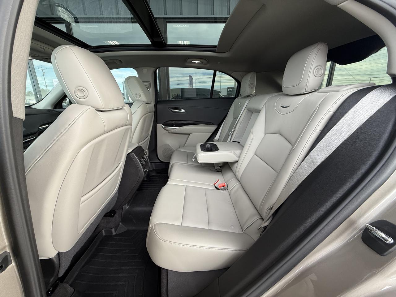 2022 Cadillac XT4 Premium Luxury photo 38