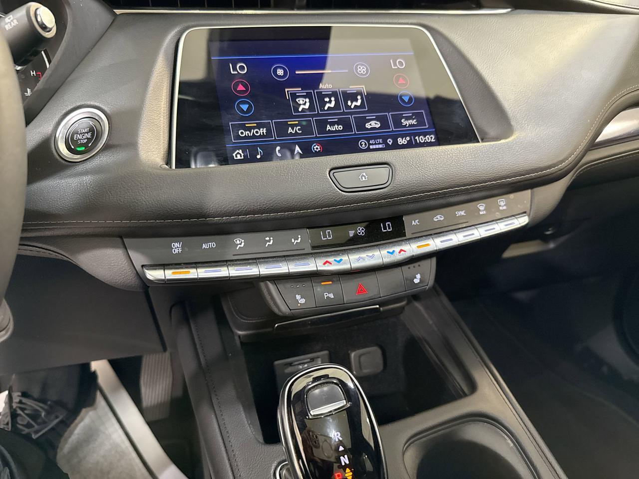 2022 Cadillac XT4 FWD Luxury San Antonio TX