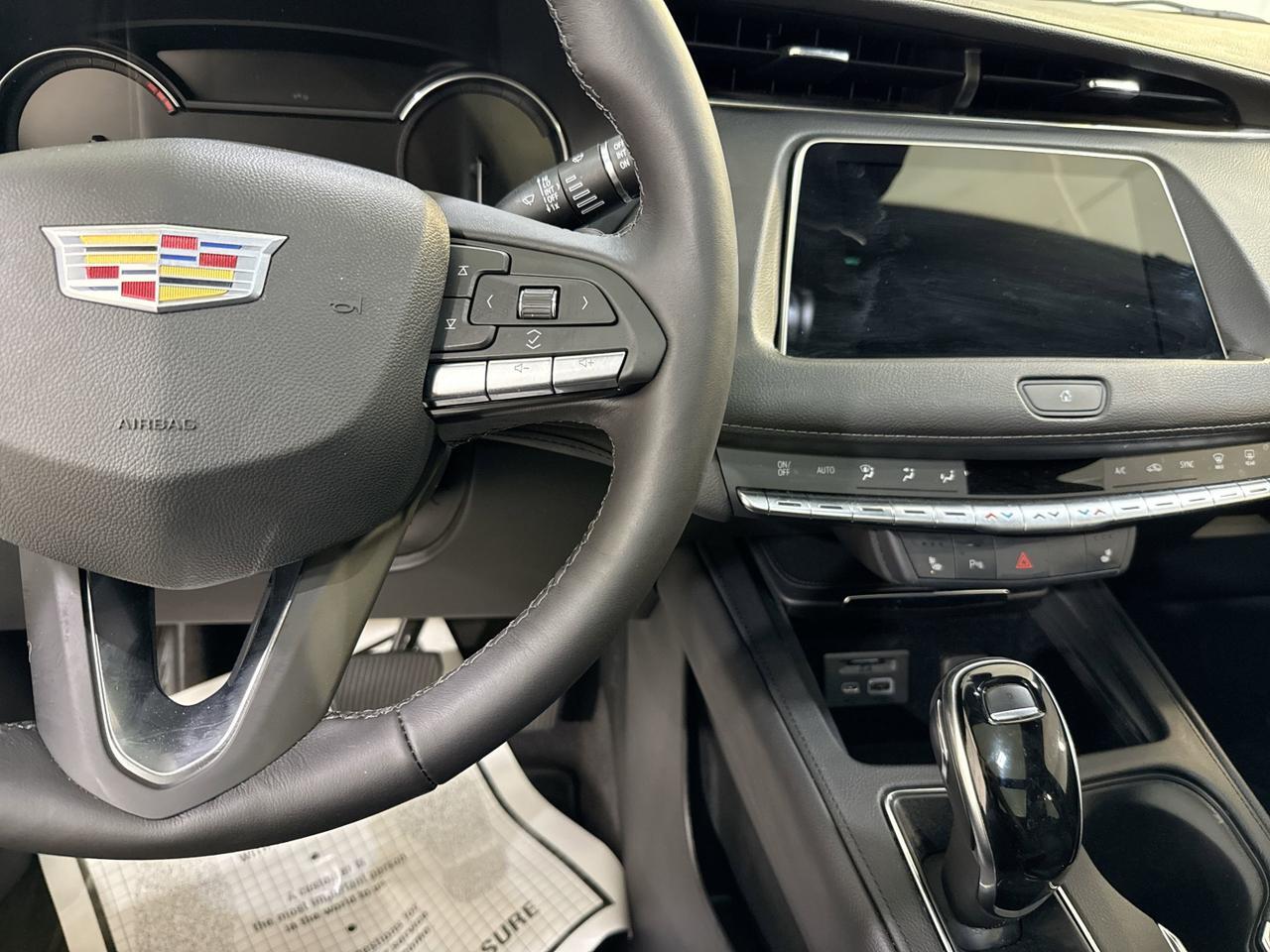 2022 Cadillac XT4 FWD Luxury San Antonio TX