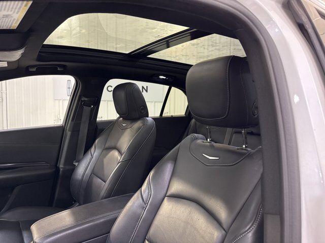 2022 Cadillac XT4 FWD Luxury San Antonio TX
