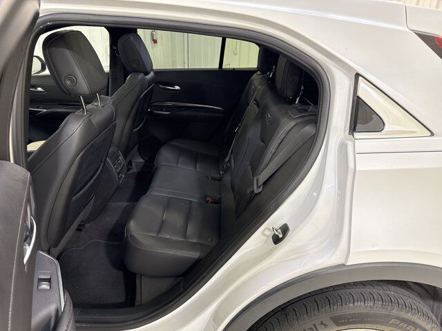 2022 Cadillac XT4 FWD Luxury San Antonio TX