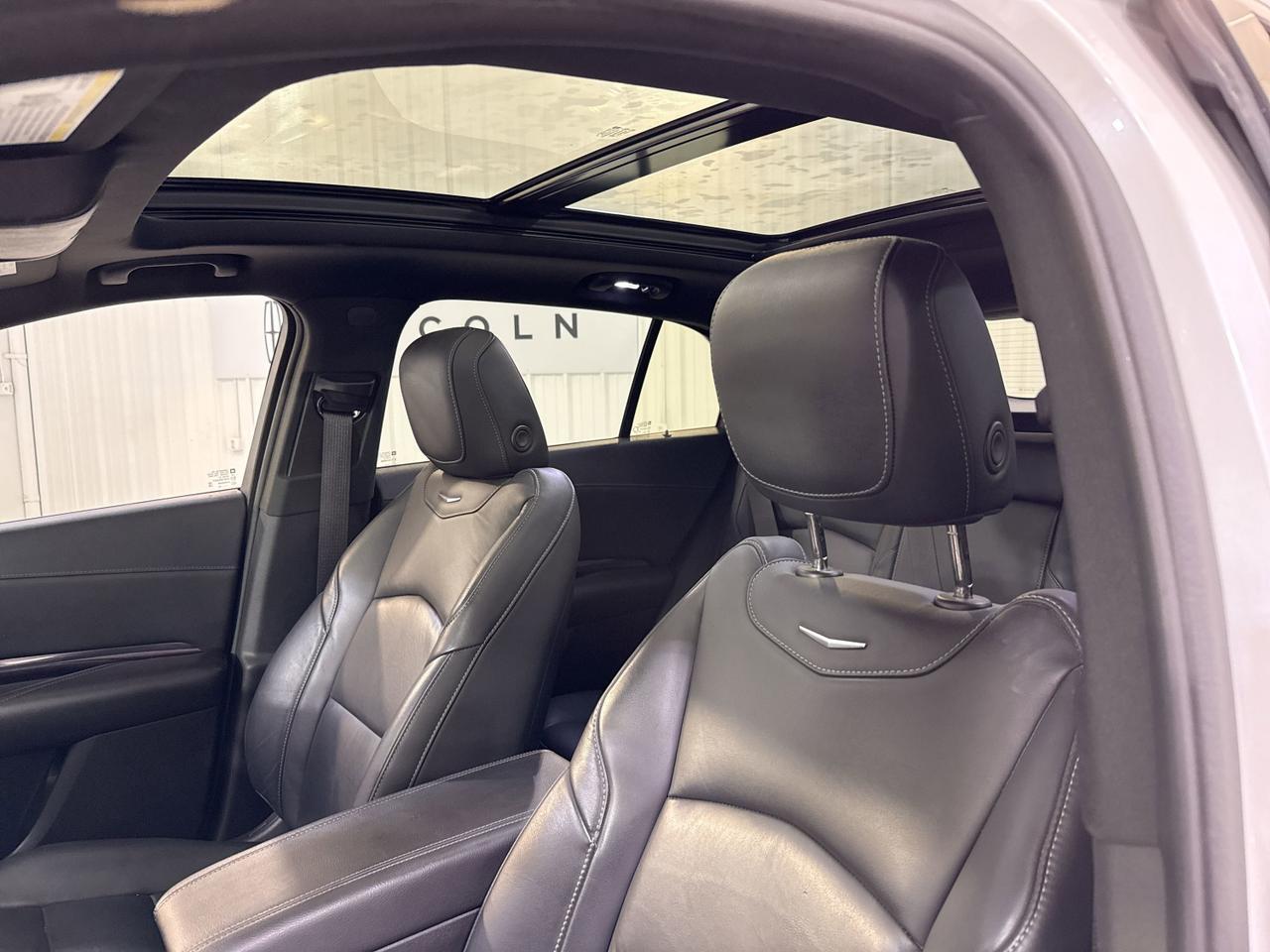 2022 Cadillac XT4 FWD Luxury San Antonio TX