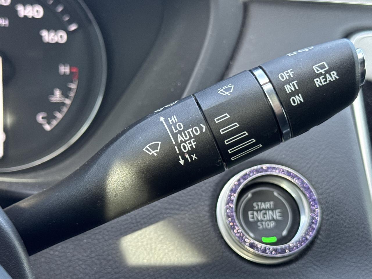 2022 Cadillac XT4 FWD Premium Luxury San Antonio TX