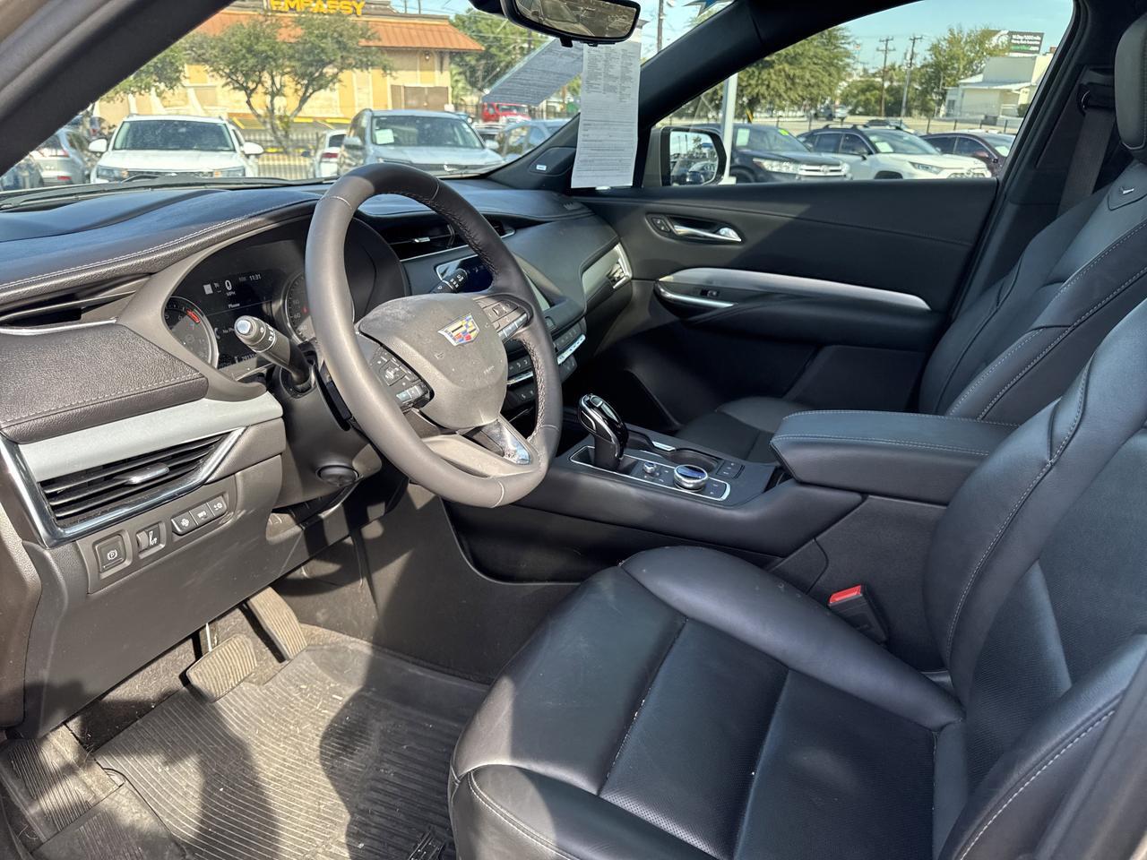 2022 Cadillac XT4 FWD Premium Luxury San Antonio TX