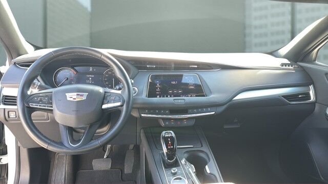 2022 Cadillac XT4 FWD Premium Luxury San Juan TX