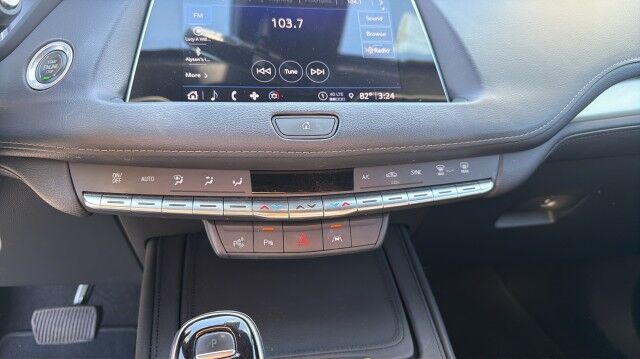 2022 Cadillac XT4 FWD Premium Luxury San Juan TX