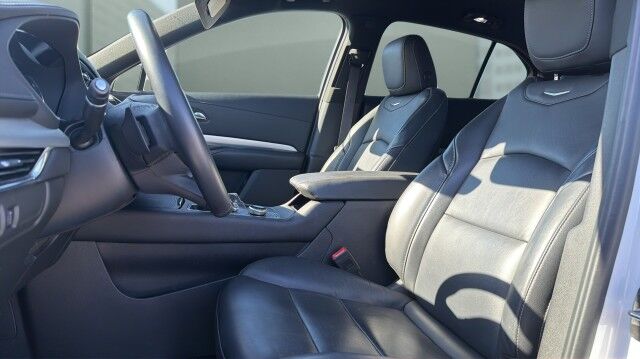 2022 Cadillac XT4 FWD Premium Luxury San Juan TX