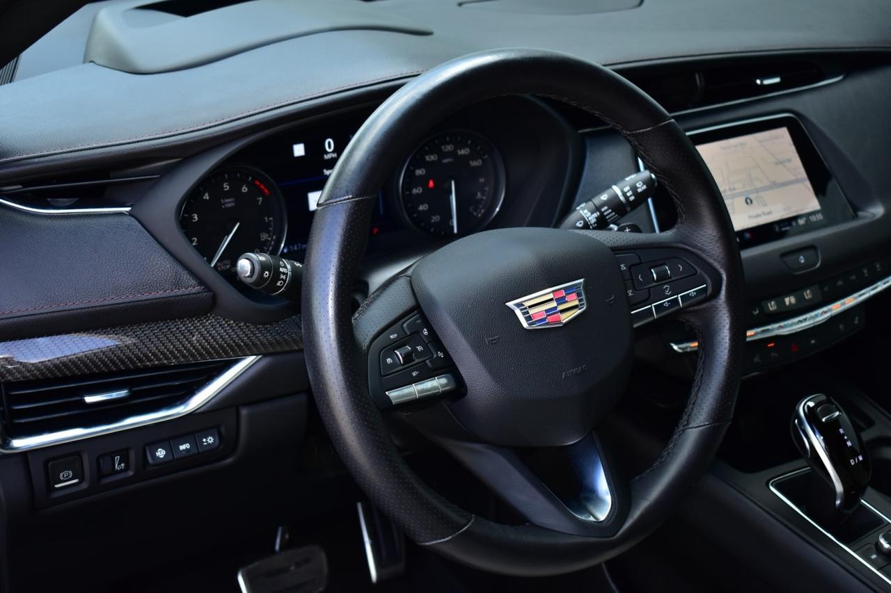 2022 Cadillac XT4 FWD Sport Tampa FL
