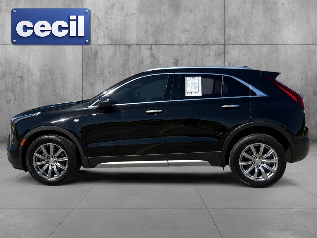 2022 Cadillac XT4 Premium Luxury Hondo TX
