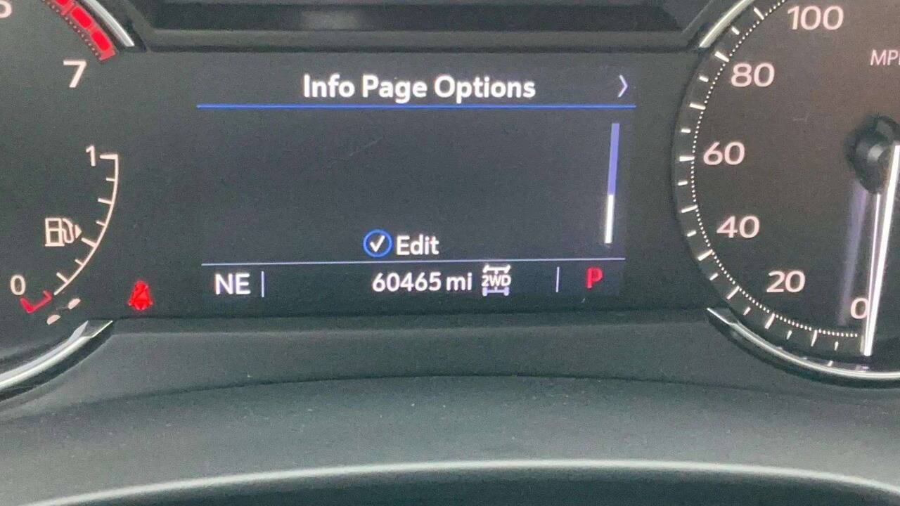 2022 Cadillac XT4 Premium Luxury 4x4 4dr Crossover Chesterfield MI