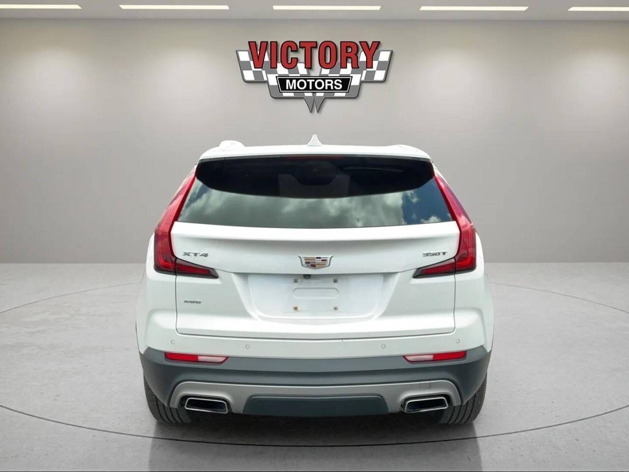 2022 Cadillac XT4 Premium Luxury 4x4 4dr Crossover Chesterfield MI