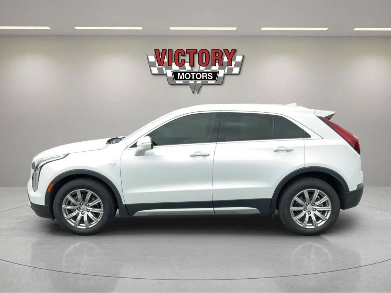 2022 Cadillac XT4 Premium Luxury 4x4 4dr Crossover Chesterfield MI