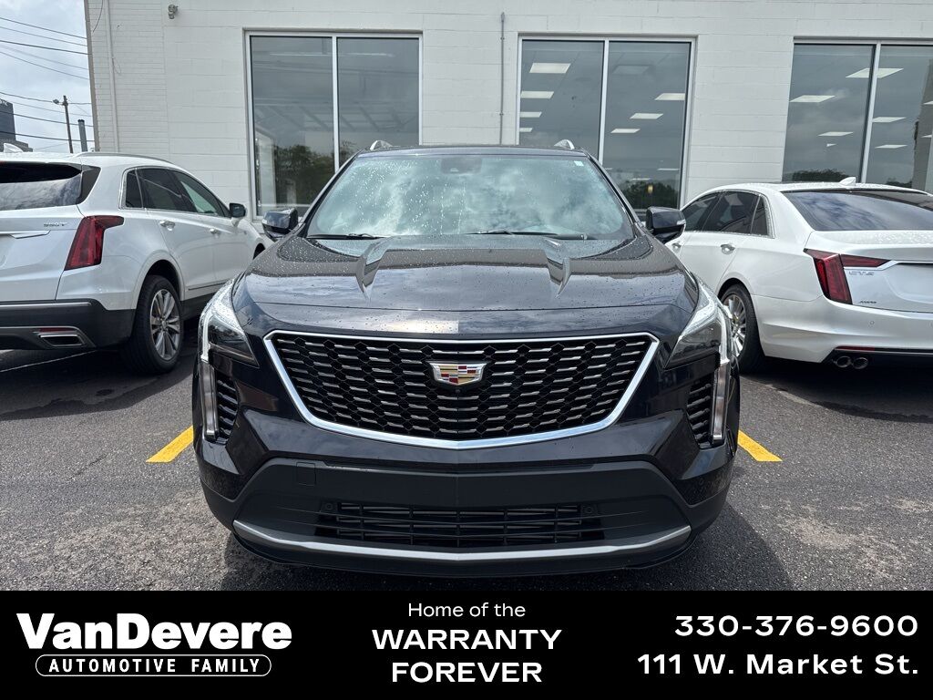 2022 Cadillac XT4 Premium Luxury AKRON OH