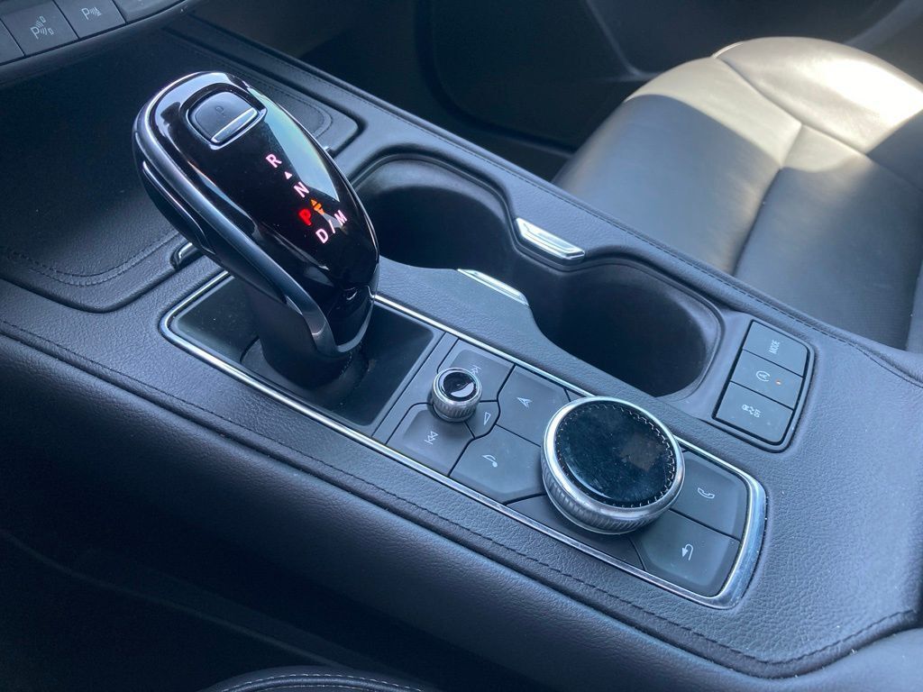 2022 Cadillac XT4 Premium Luxury San Antonio TX