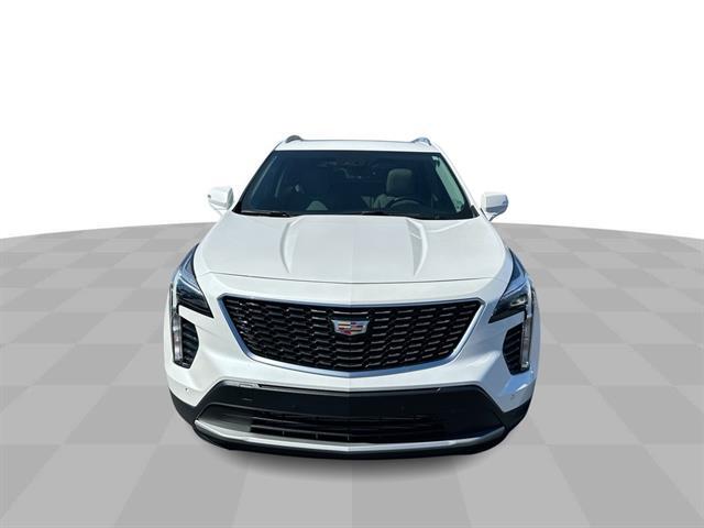 2022 Cadillac XT4 Premium Luxury