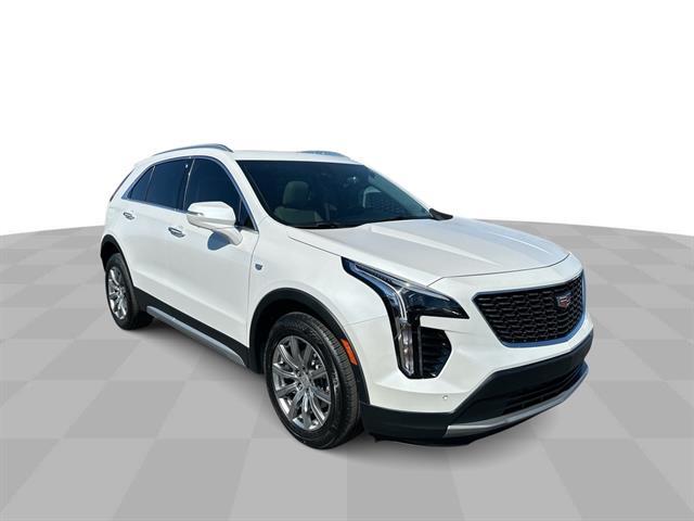 2022 Cadillac XT4 Premium Luxury