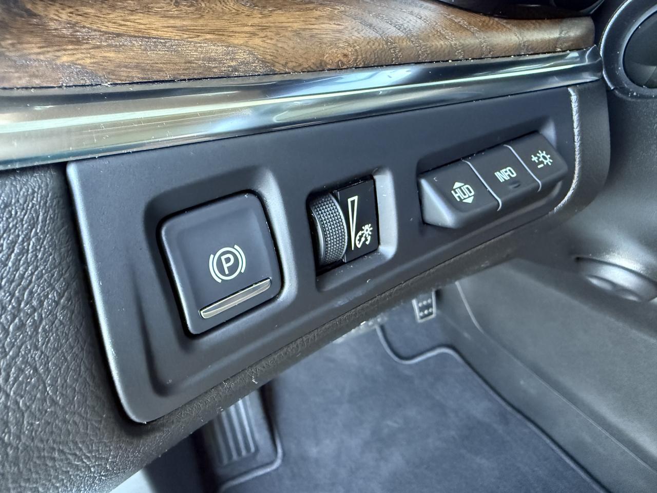 2022 Cadillac XT5 AWD Premium Luxury Knoxville TN