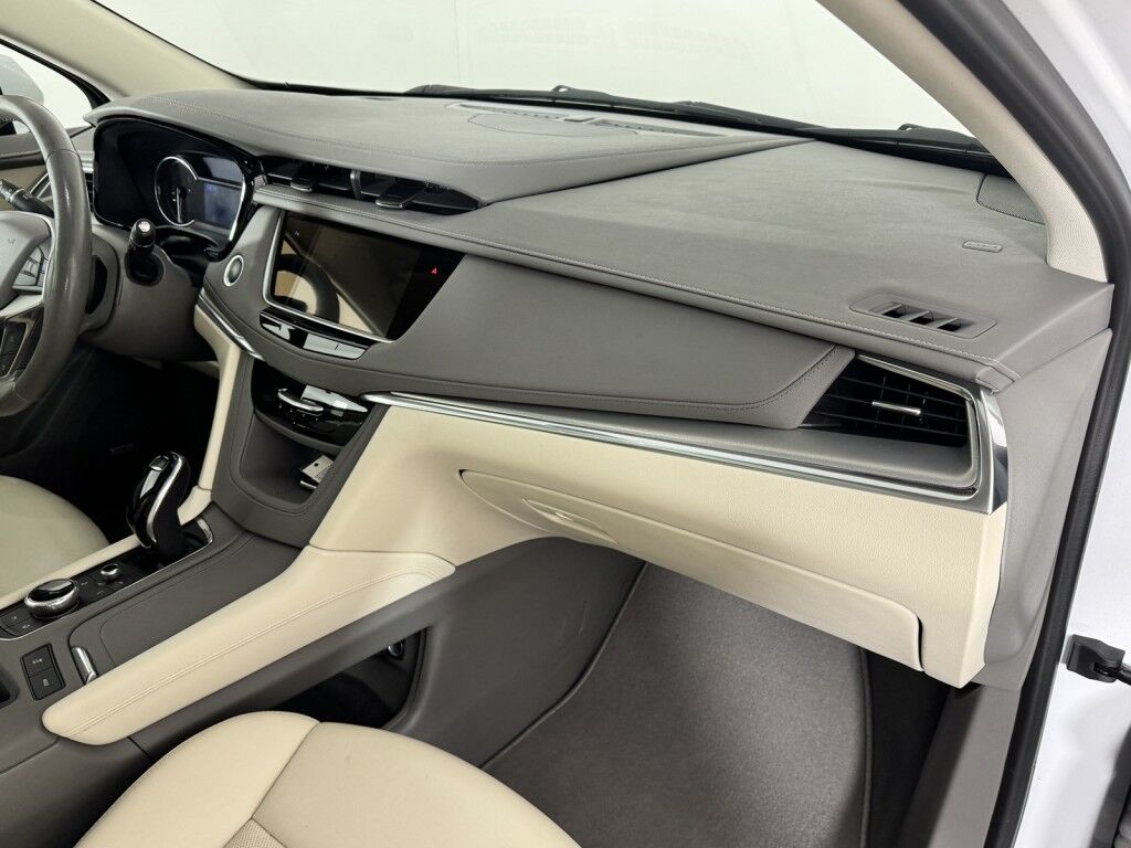 2022 Cadillac XT5 AWD Premium Luxury Maumee OH