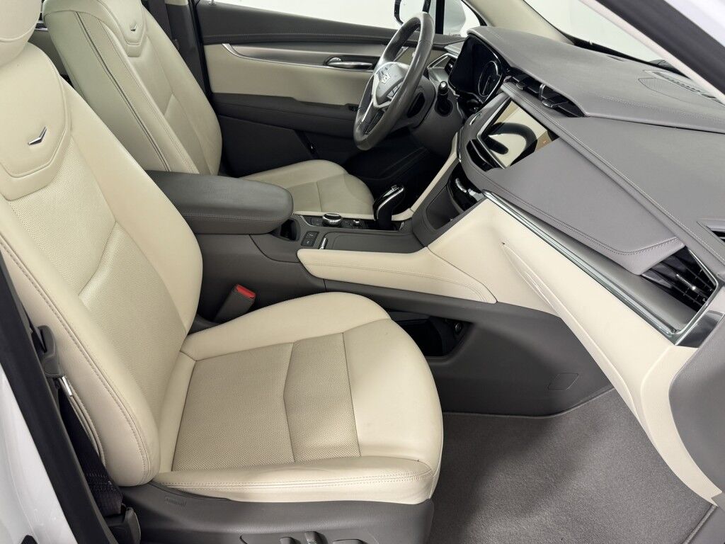 2022 Cadillac XT5 AWD Premium Luxury Maumee OH