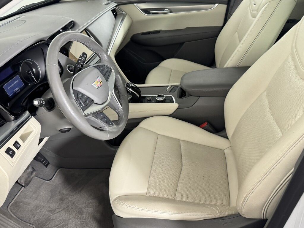 2022 Cadillac XT5 AWD Premium Luxury Maumee OH