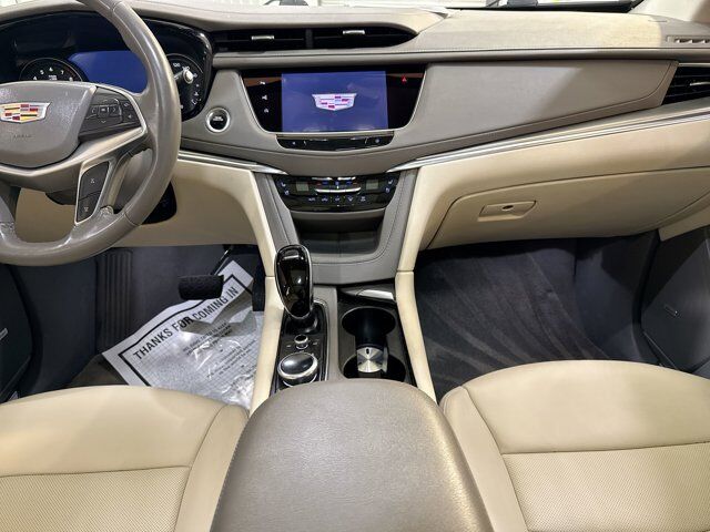 2022 Cadillac XT5 AWD Premium Luxury San Antonio TX