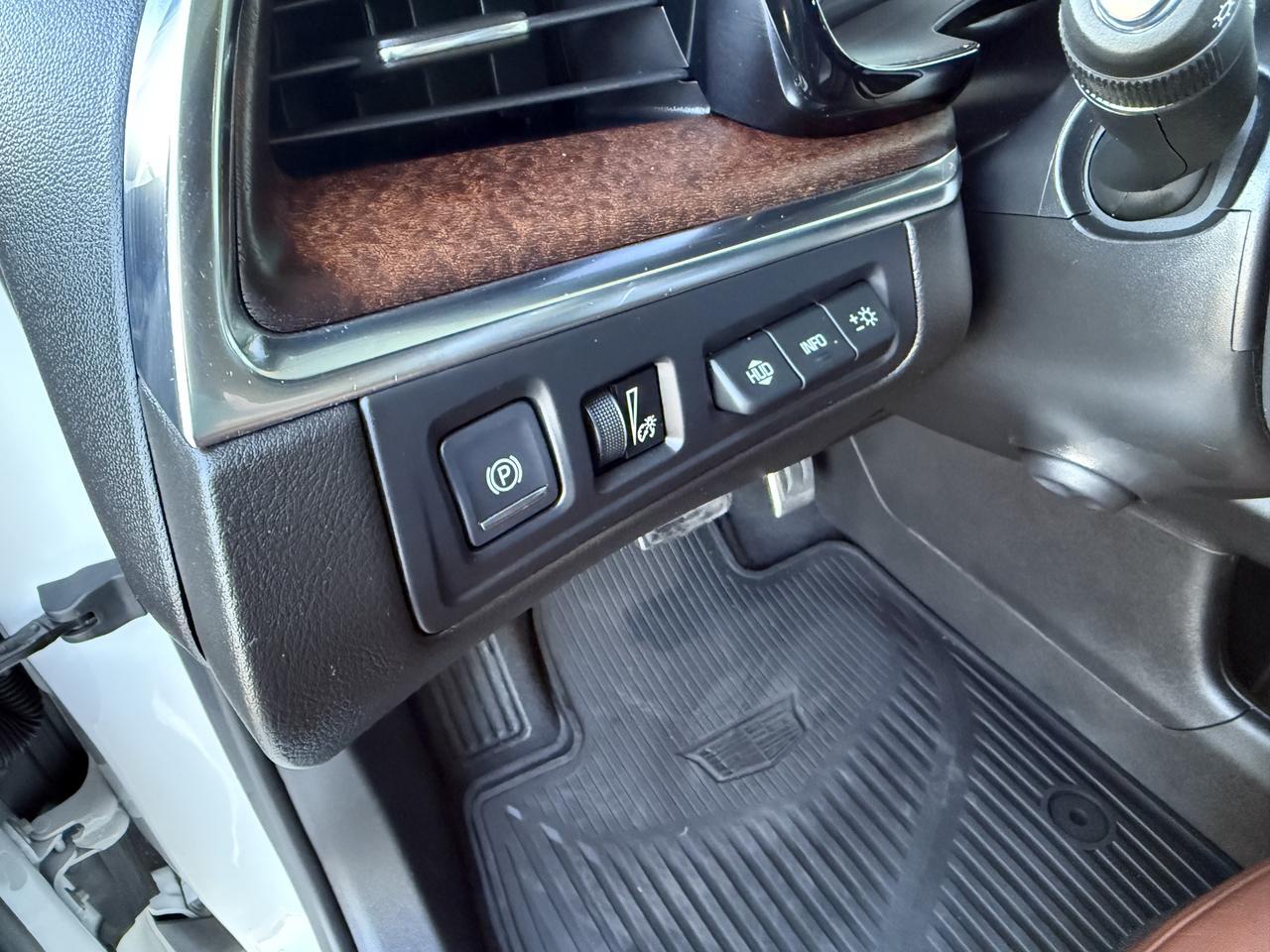 2022 Cadillac XT5 AWD Sport Knoxville TN