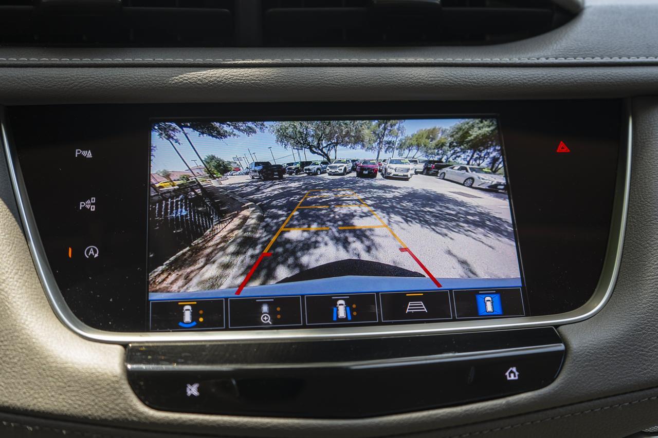 2022 Cadillac XT5 FWD Premium Luxury San Antonio TX