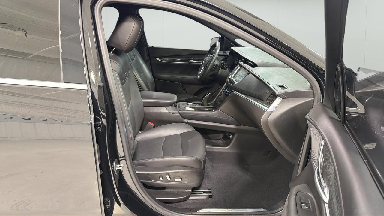 2022 Cadillac XT5 FWD Premium Luxury San Antonio TX