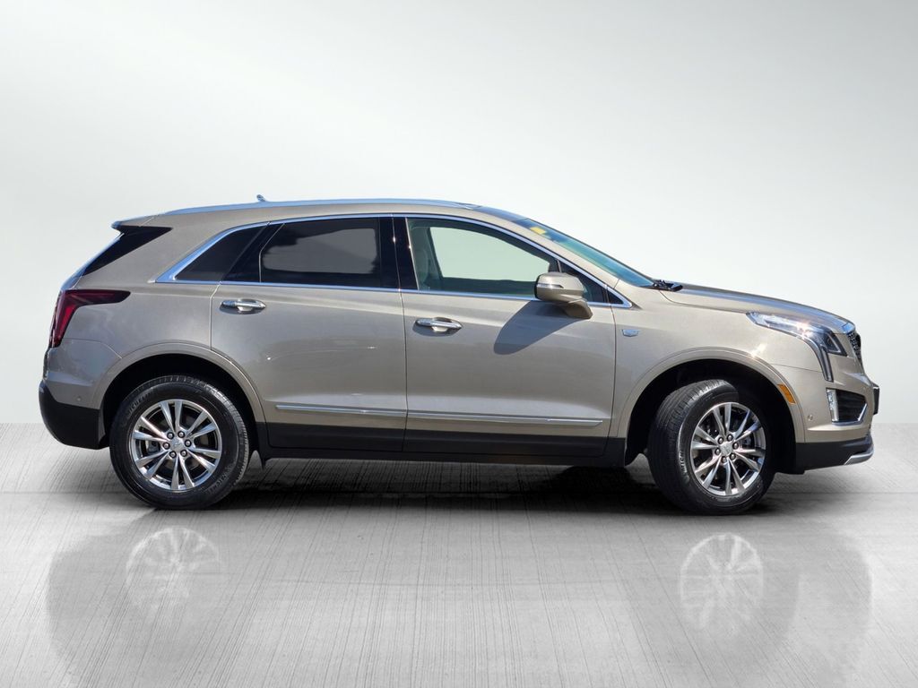 2022 Cadillac XT5 Premium Luxury