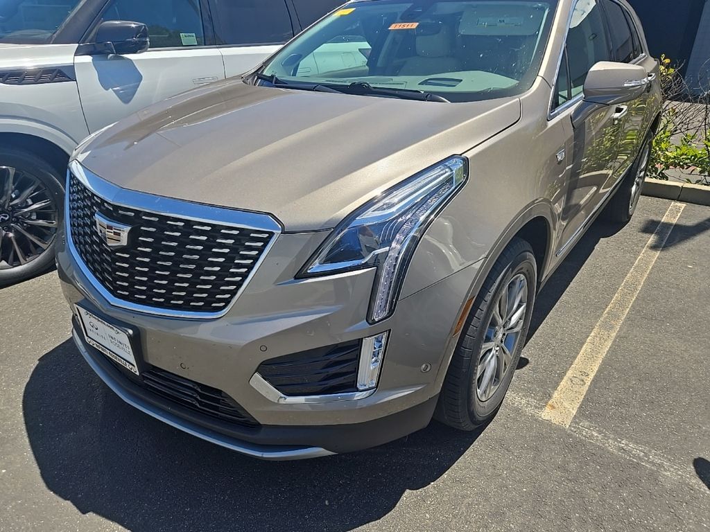 2022 Cadillac XT5 Premium Luxury