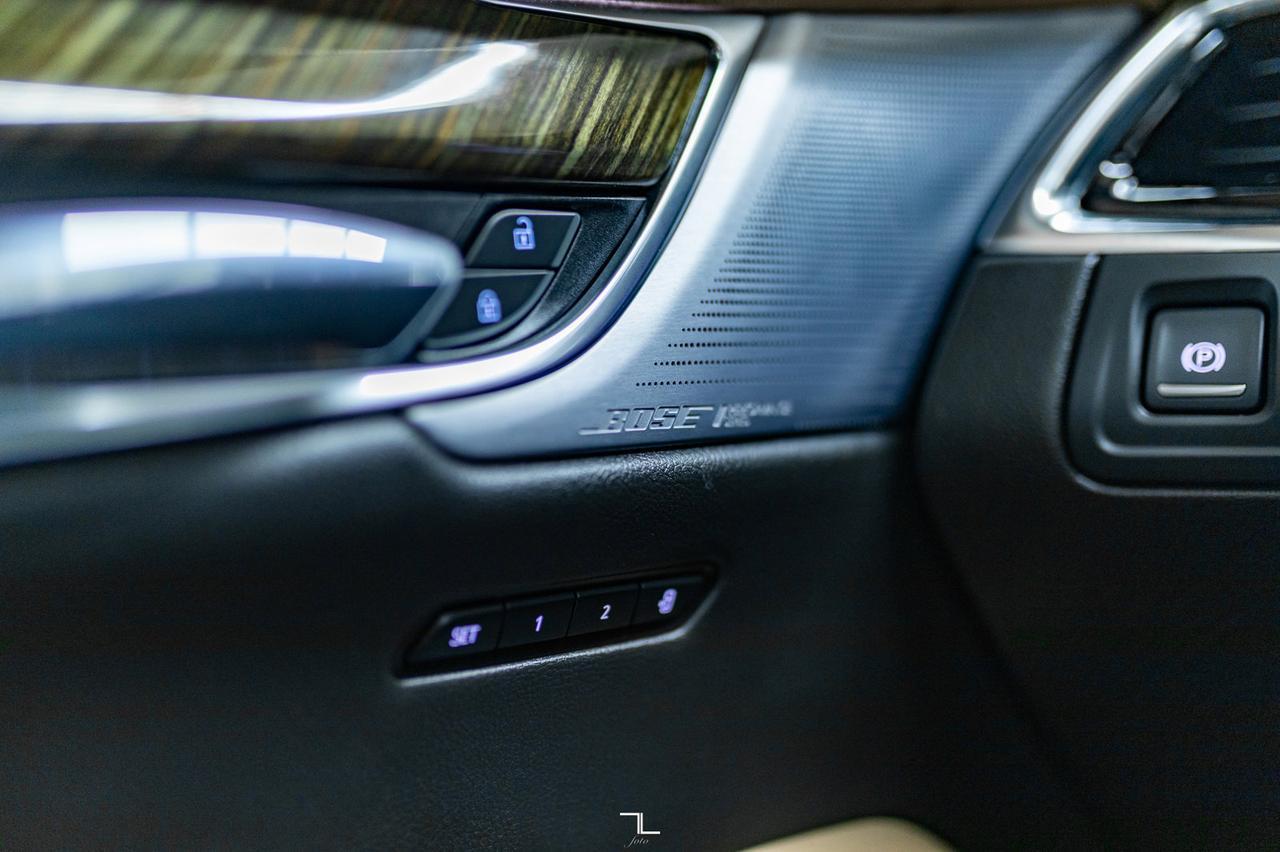 2022 Cadillac XT6 AWD Sport Leather Roof Nav BCam Red Deer AB