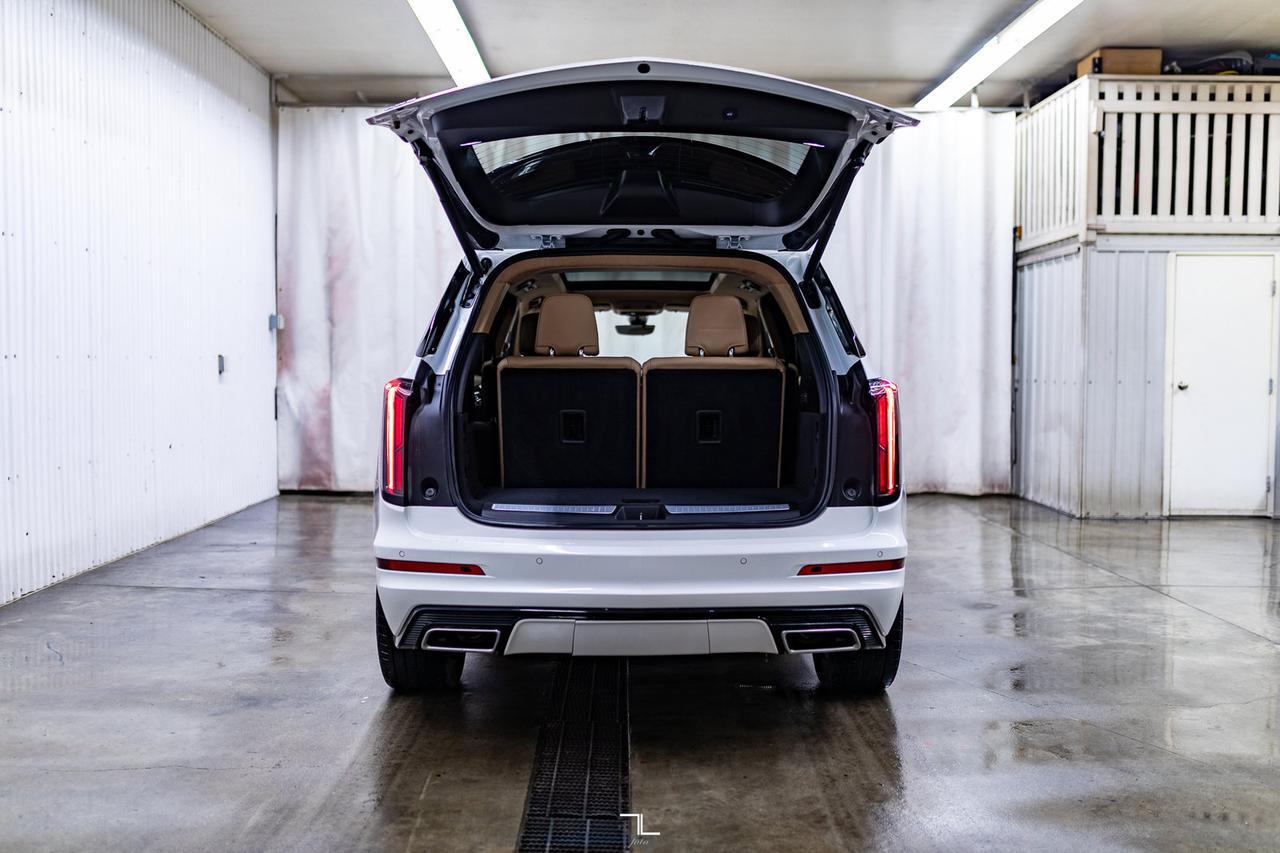 2022 Cadillac XT6 AWD Sport Leather Roof Nav BCam Red Deer AB