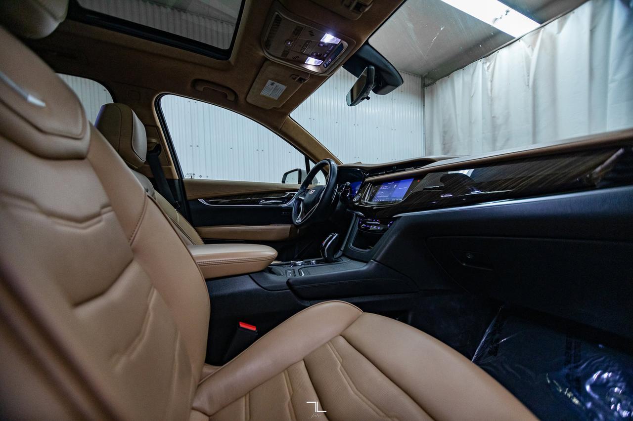 2022 Cadillac XT6 AWD Sport Leather Roof Nav BCam Red Deer AB