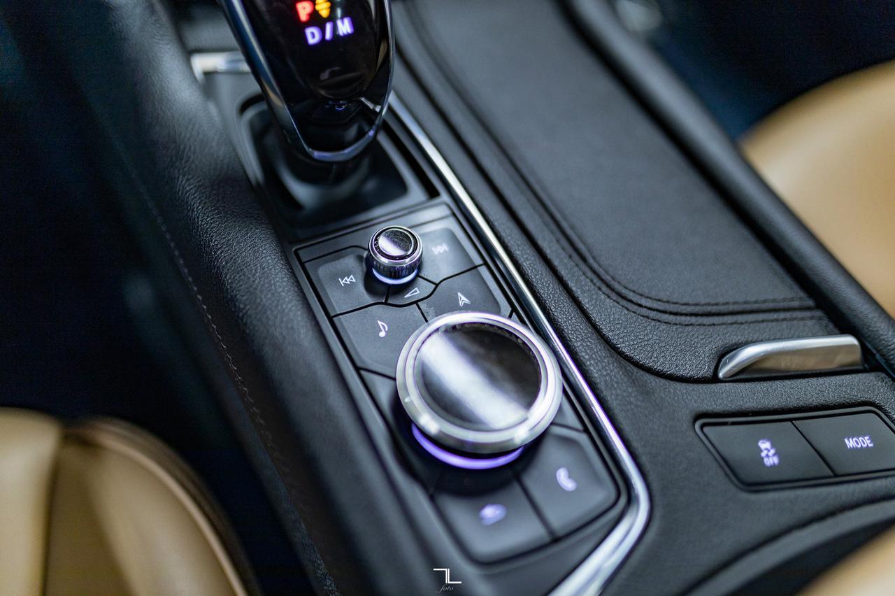 2022 Cadillac XT6 AWD Sport Leather Roof Nav BCam Red Deer AB