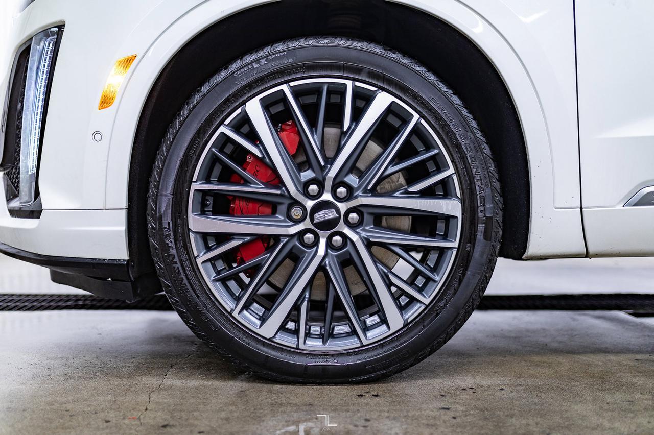 2022 Cadillac XT6 AWD Sport Leather Roof Nav BCam Red Deer AB